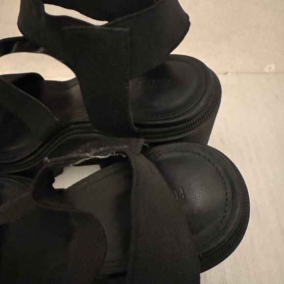 Funky Chunky Forever 21 Block Heel Sandals Size 9 - Picture 5 of 12